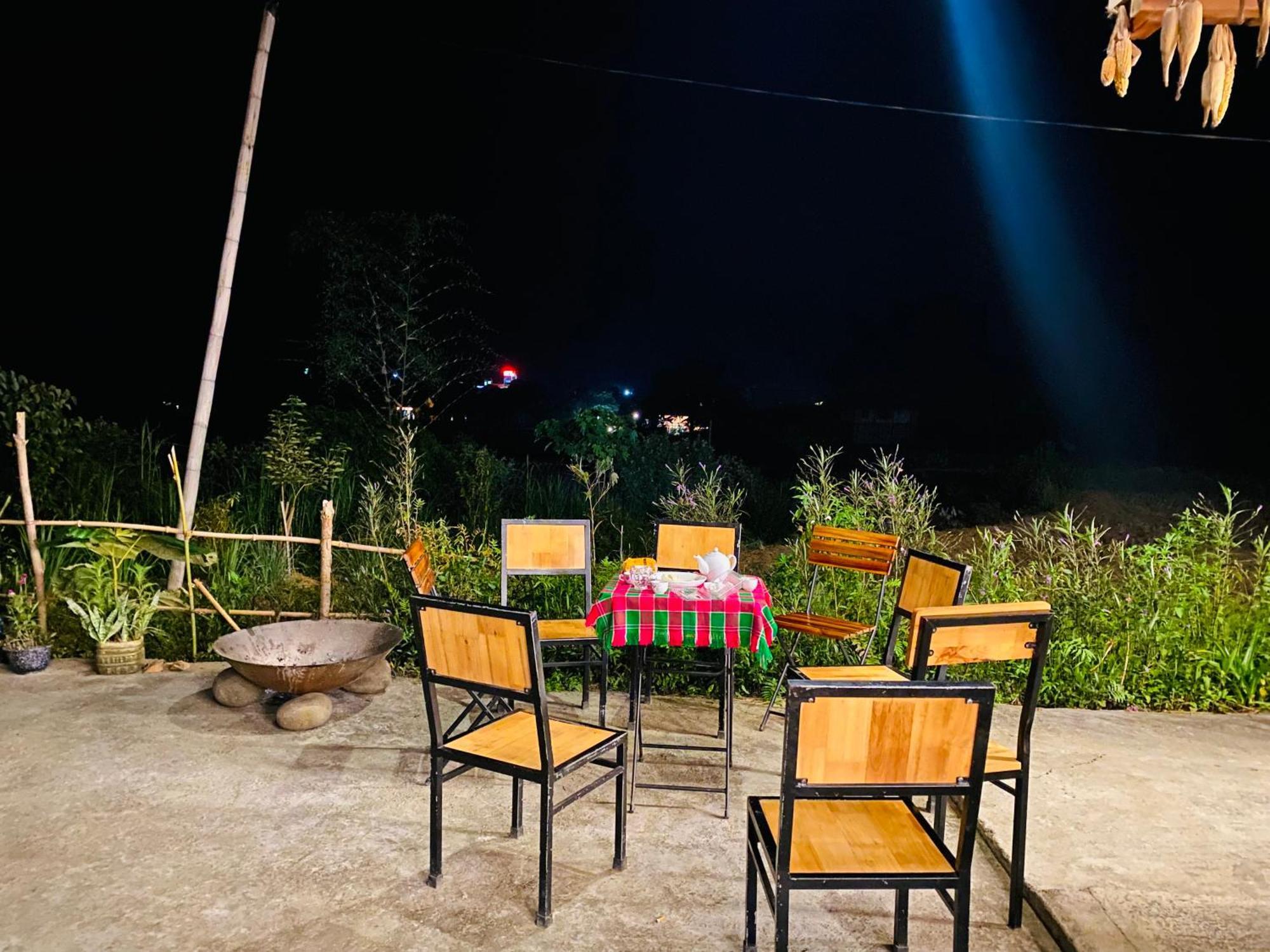 Du Gia Field View Homestay Làng Cac Buitenkant foto