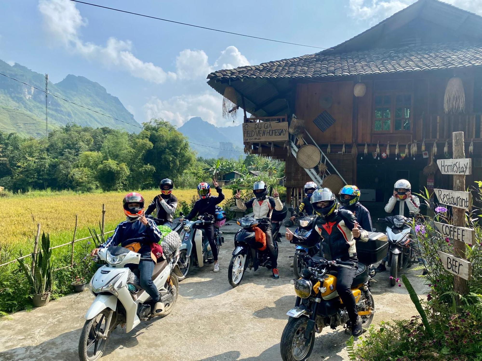 Du Gia Field View Homestay Làng Cac Buitenkant foto