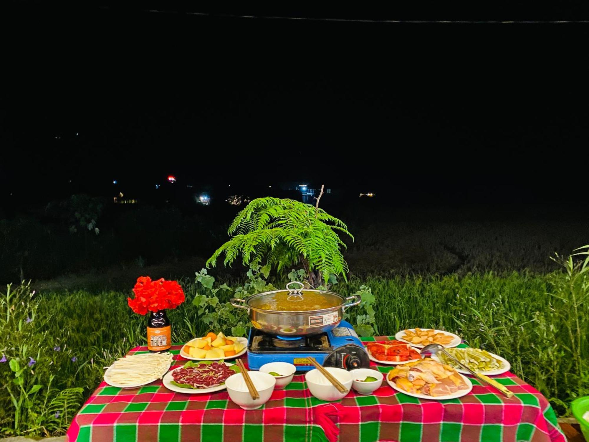 Du Gia Field View Homestay Làng Cac Buitenkant foto