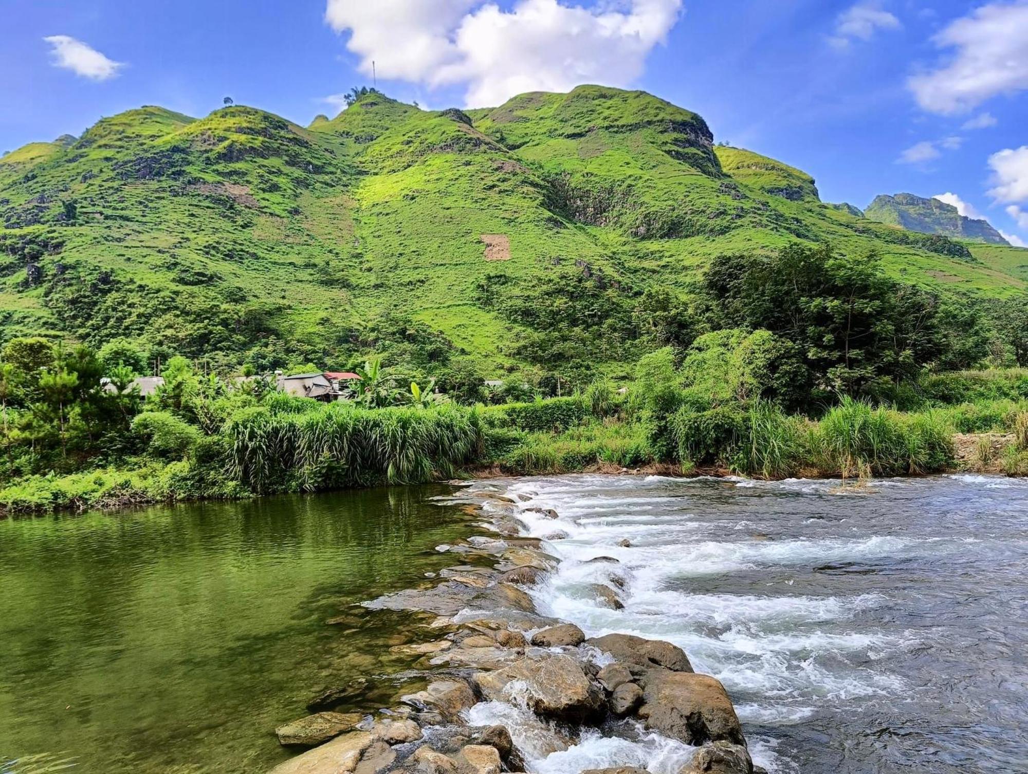 Du Gia Field View Homestay Làng Cac Buitenkant foto