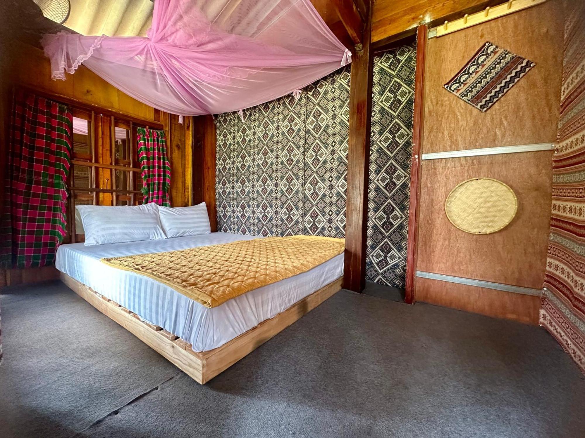 Du Gia Field View Homestay Làng Cac Buitenkant foto