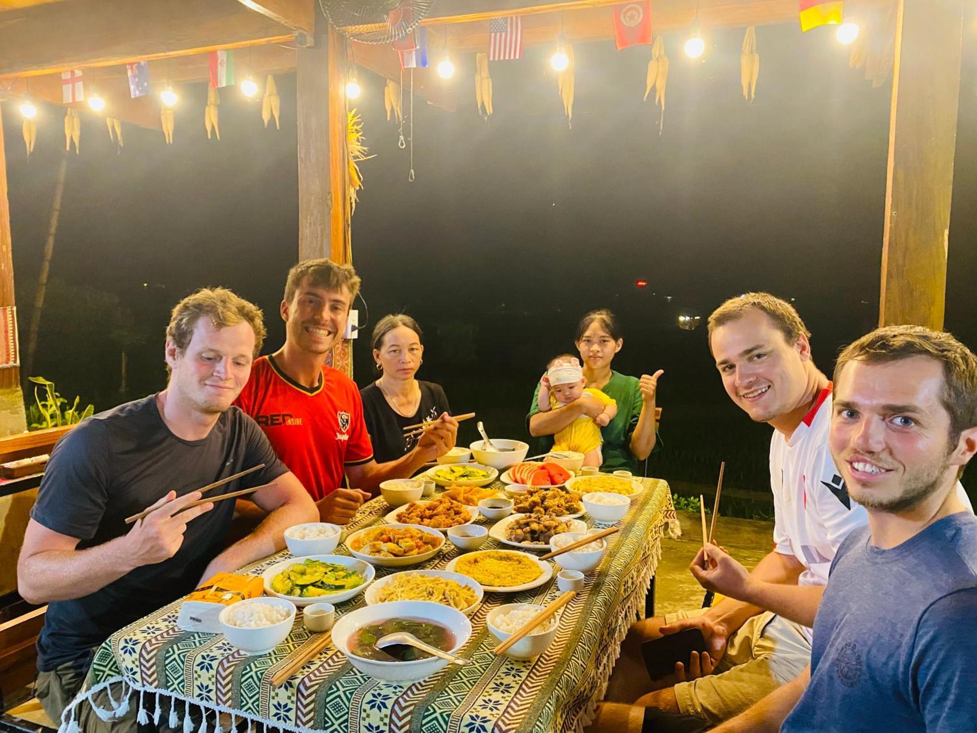 Du Gia Field View Homestay Làng Cac Buitenkant foto