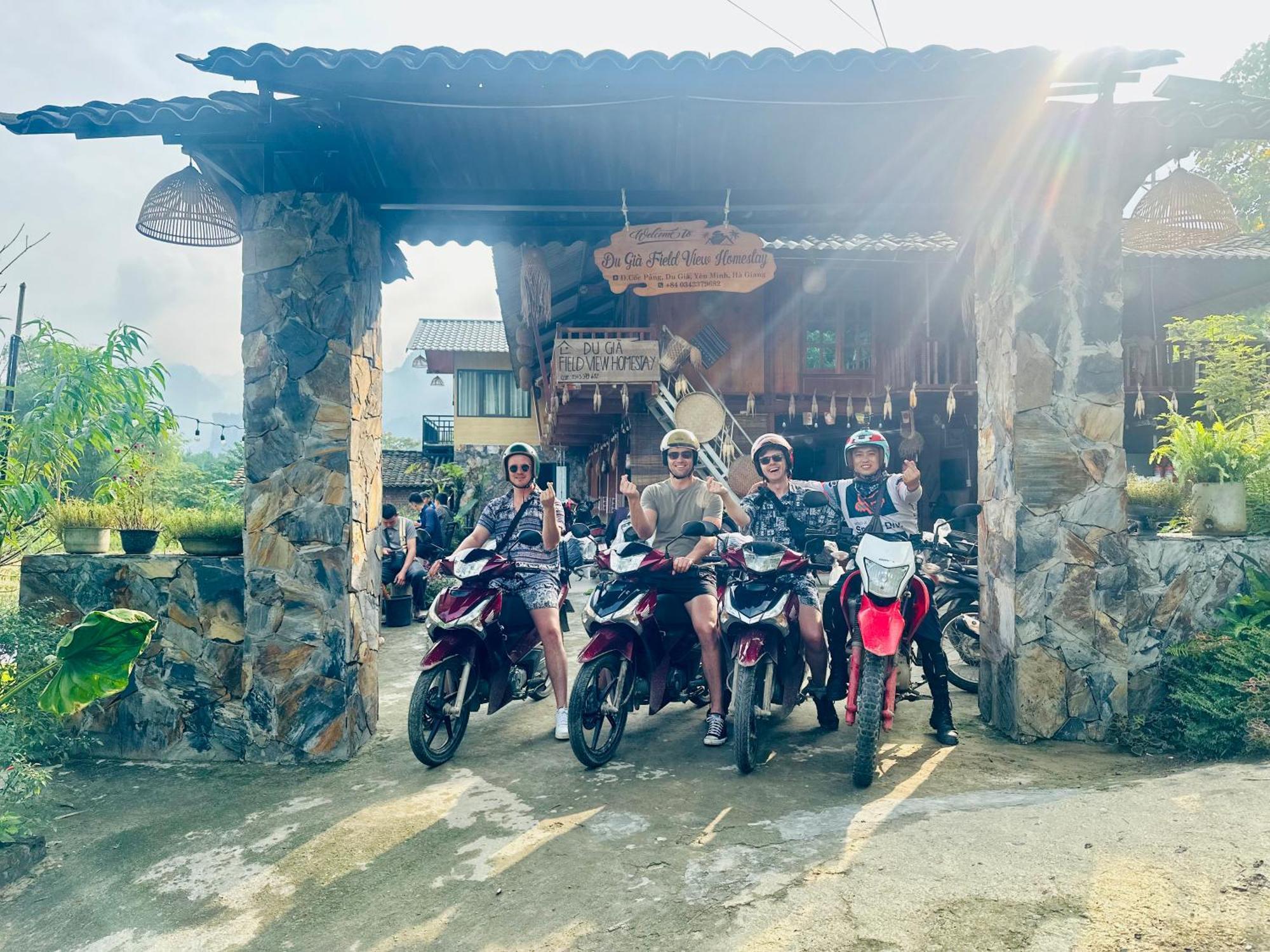 Du Gia Field View Homestay Làng Cac Buitenkant foto