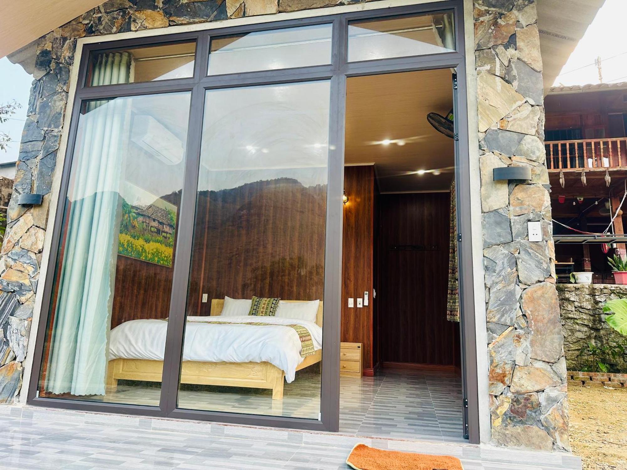 Du Gia Field View Homestay Làng Cac Buitenkant foto
